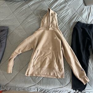 Men’s Champion Reverse Weave Sweatshirt Size Medium Tan